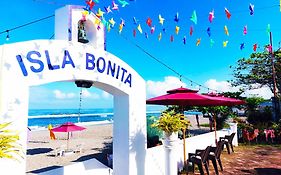 Isla Bonita Beach Resort